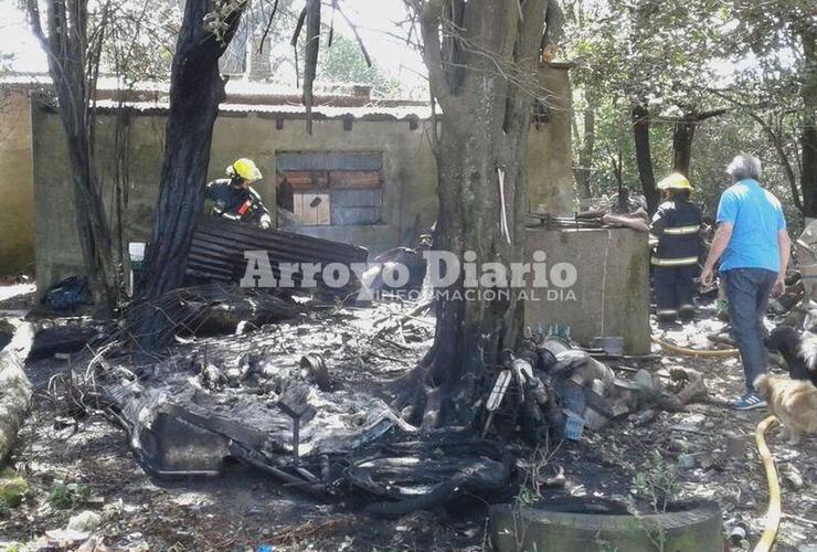 Imagen de Bomberos trabajaron en un incendio en General Lagos