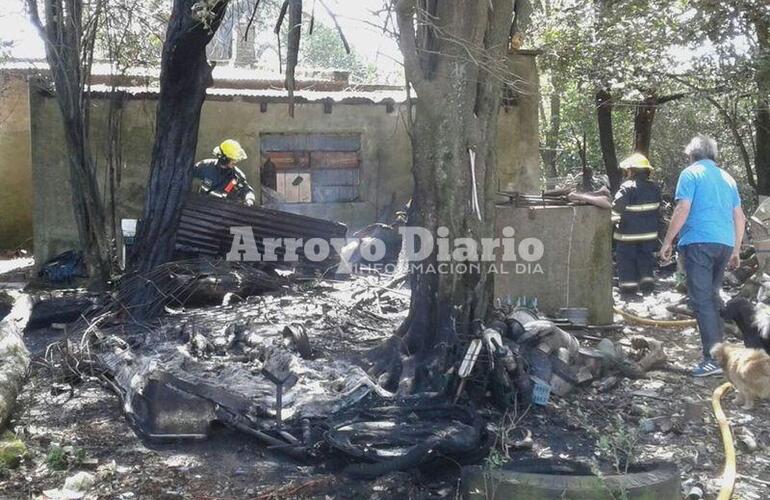 Imagen de Bomberos trabajaron en un incendio en General Lagos