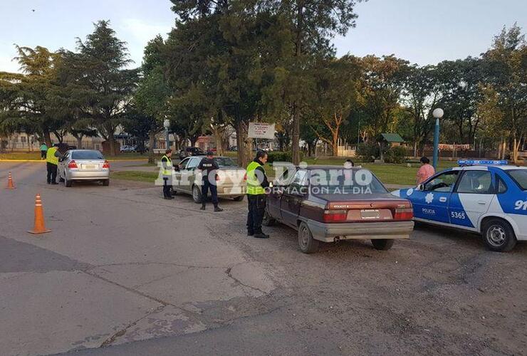 Importante despliegue. De los controles participaron agentes municipales con colaboración policial.