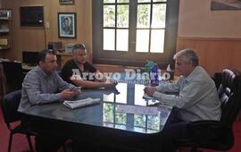 En la municipalidad. La reuni&oacute;n se desarroll&oacute; hoy en el despacho de Nizar Esper.