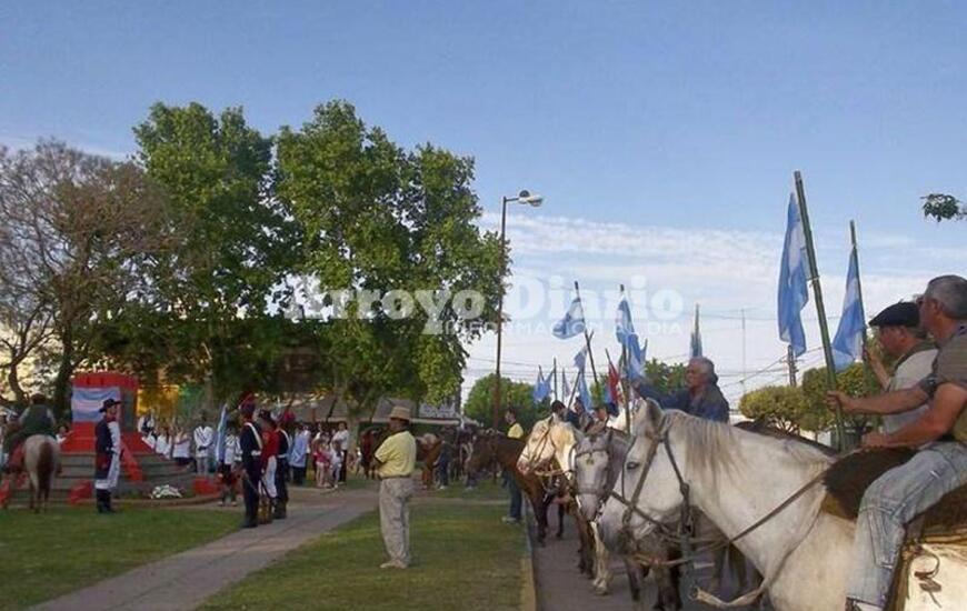 Edici&oacute;n anterior. Hacia 2012 se realiz&oacute; la misma actividad y el acto protocolar tuvo lugar tambi&eacute;n en H. Primo y Bv. Mansueto Maiorano. Foto: Archivo AD