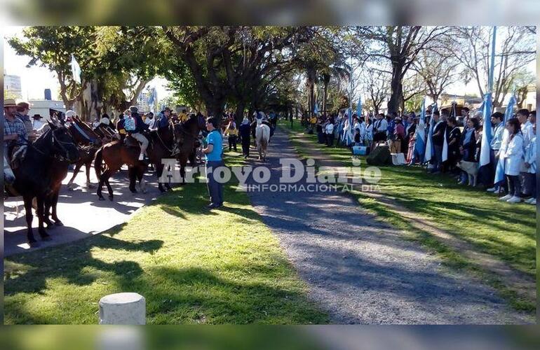 S&aacute;bado a la tarde. As&iacute; se mostraba el boulevard durante la tarde de este s&aacute;bado con motivo del evento. Foto: Leo Cabrera