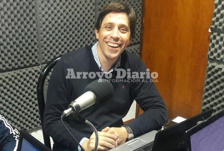 En la radio. Stangoni pasó por los estudios de 106.9 en la mañana de este miércoles.