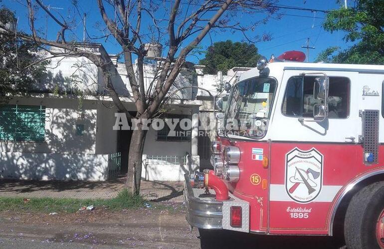 Imagen de Se desmoronó un pozo ciego y en su interior cayó un perrito