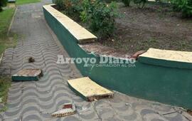 Enviada por una vecina. La foto fue recibida en nuestro WhatsApp 3416570835 este viernes por la ma&ntilde;ana.