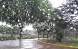 Abundante caída de agua. Se anticipa mal tiempo y lluvias hasta el final del fin de semana.