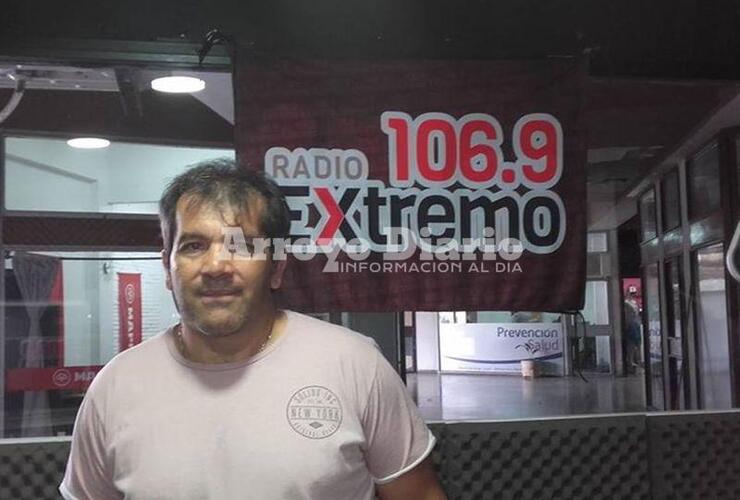 En la radio. Miguel Roldán visitó los estudios de 106.9 y contó los pormenores del evento que los convocará este próximo fin de semana.
