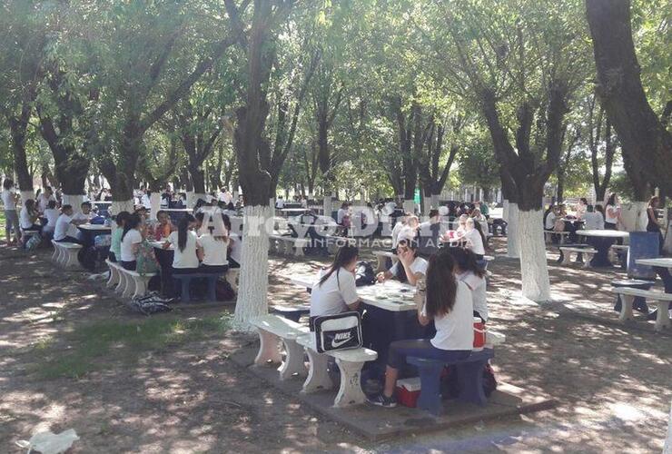 Imagen de Jornada recreativa de la Escuela Secundaria