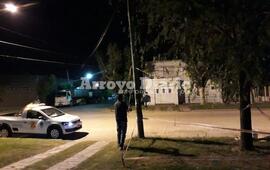 En el lugar. El personal municipal prestando colaboración tras el llamado de vecinos.