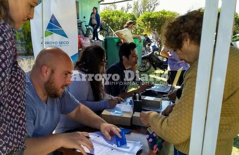 Imagen de Entrega de Tarjetas SUBE en Arroyo Seco