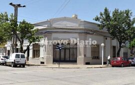 Imagen de Crosio usar&aacute; la oficina mas chica del Concejo