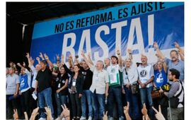 Imagen de En defensa propia: Rechazamos la destrucci&oacute;n de los derechos laborales