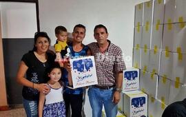 En la foto. El Secretario General Sergio Gaudio recibiendo a los afiliados municipales en la sede de San Nicolás 365.