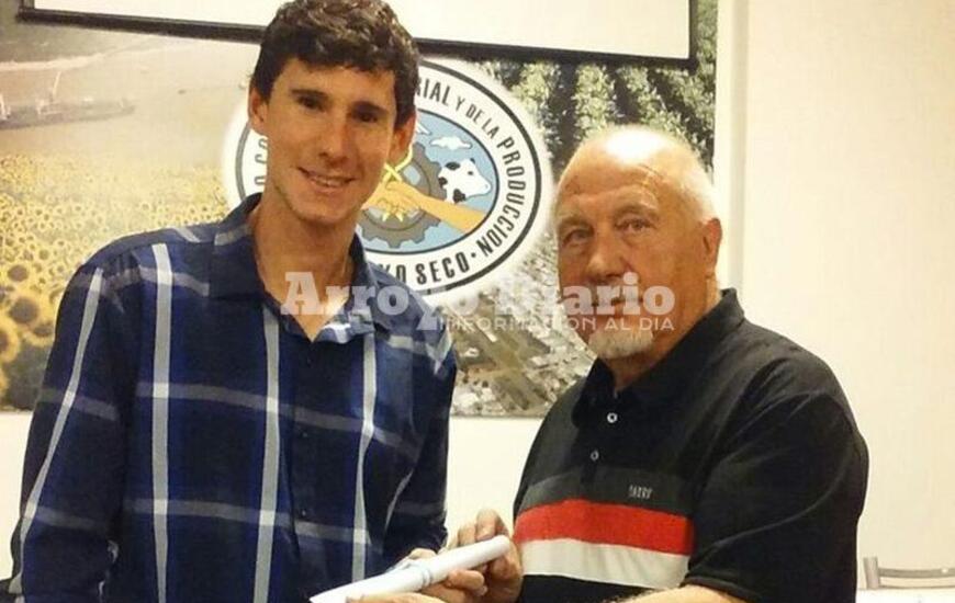 En el Sal&oacute;n Auditorio. En este espacio del Centro Comercial se realiz&oacute; la entrega de diplomas.