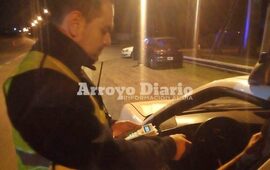 Test x 2. Con esta nueva ordenanza vigente, los controles de alcoholemia y narcolemia deber&aacute;n hacerse en simult&aacute;neo. Foto: Archivo AD