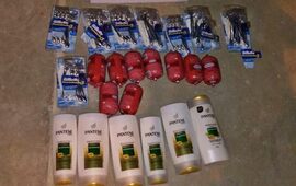 Imagen de Quedó preso por robar shampoo, máquinas de afeitar y salchichones
