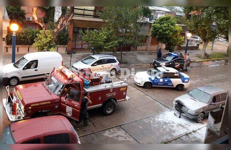 A determinar. Las pericias determinarán si el incendio se inició de forma intencional o si se trató de algún desperfecto en el auto.