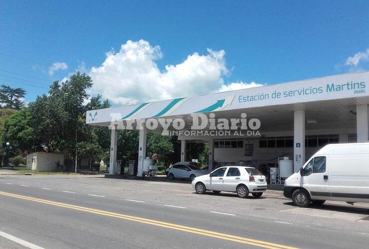 El lugar. El empleado salió y los delincuentes lo estaban esperando en proximidad del kiosco de la Plaza San Martín.