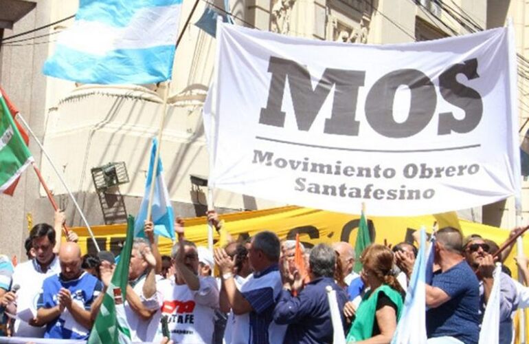 Imagen de Rechazan eliminaci&oacute;n de la paritaria nacional docente