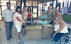 Imagen de El Senador del Departamento Constitución, Germán Giacomino  hizo entrega de una importante donación al Complejo Los Tiburones