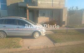 Imagen de Auto chocó contra una casa