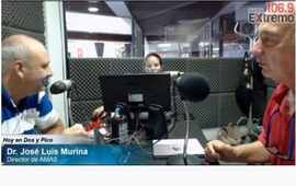 En la radio. José Luis Murina en los estudios de Radio Extremo 106.9