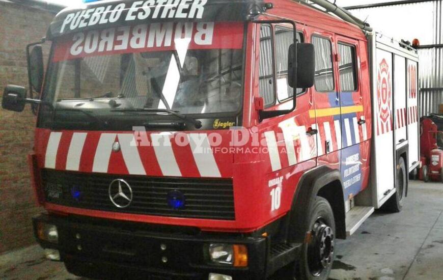 Imagen de Así es el nuevo autobomba de Bomberos Voluntarios de Pueblo Esther