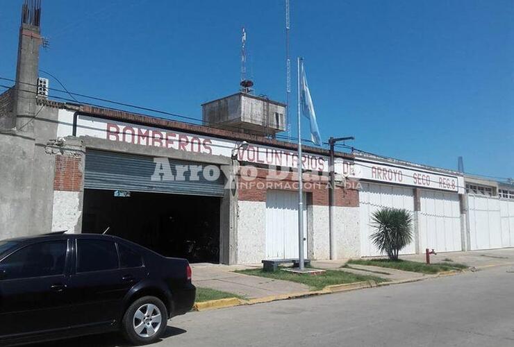 Imagen de Toque de Sirena en memoria de los Héroes de Barracas