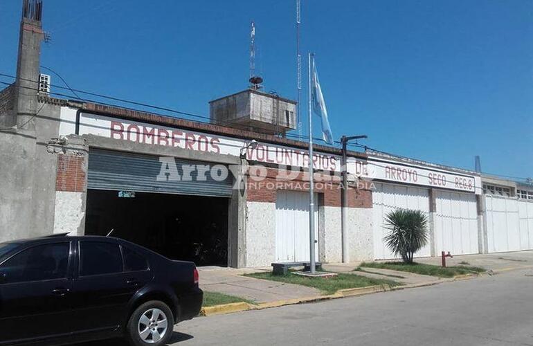 Imagen de Toque de Sirena en memoria de los Héroes de Barracas