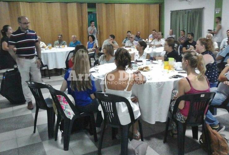 En el Club de Bochas. El encuentro se realizó en el Club de Bochas "Don Orlando" y la convocatoria fue muy buena. Foto: Nicolás Trabaina.