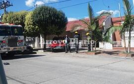 Salida ayer. Bomberos se presentaron en Juárez Celman al 100 Bis pero no fue necesaria la colaboración de la dotación.