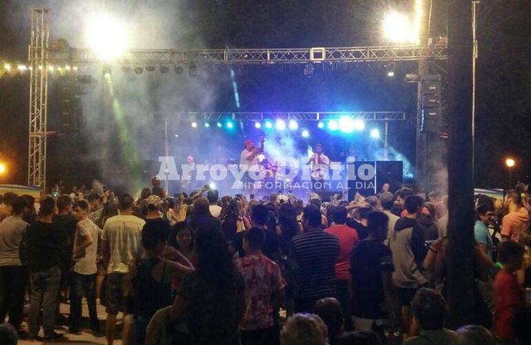 Imagen de M&aacute;s de 1500 asistentes en los Carnavales de Coronel Bogado