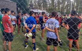 Imagen de Figherense vs Argentino de Rosario en partido amistoso