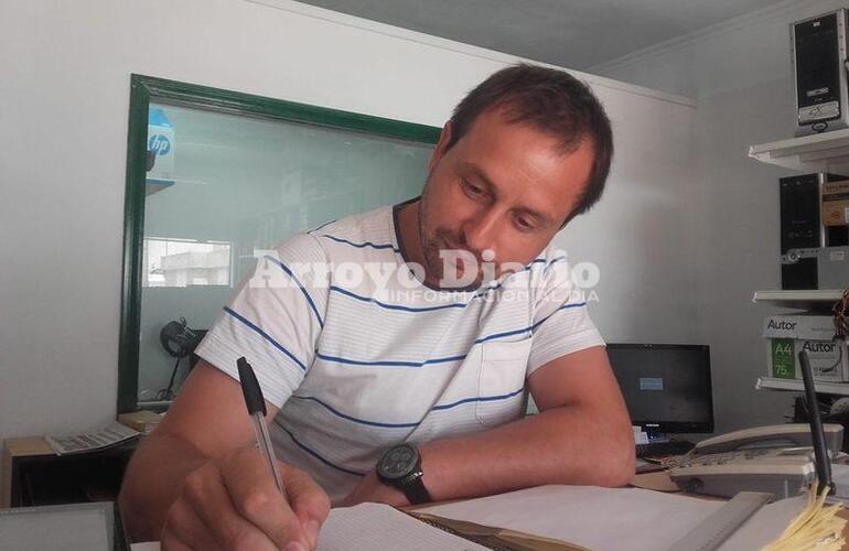 Por tres meses. Fernando Purco cont&oacute; que su contrato es por tres meses con posibilidad de ser renovado.