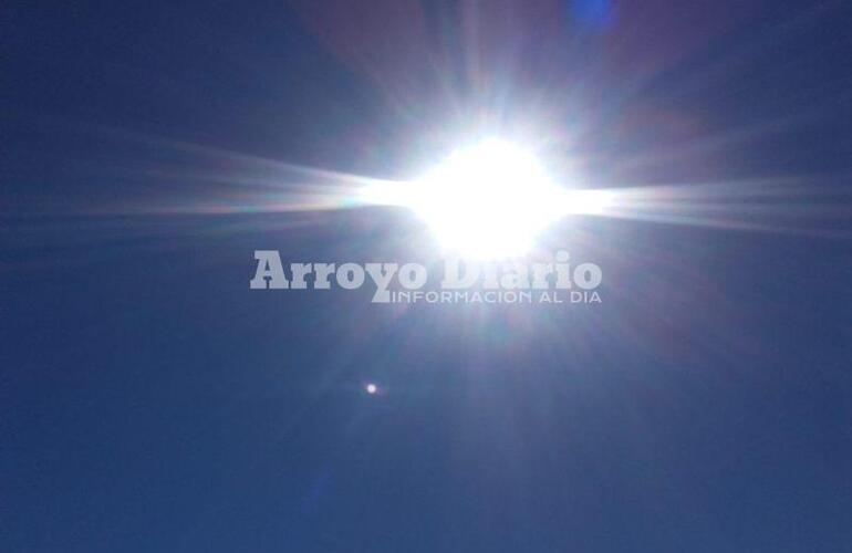 El tiempo. Comenz&oacute; lindo el s&aacute;bado pero se anticipan desmejoras para ma&ntilde;ana que se mantendr&aacute;n tambi&eacute;n el lunes.