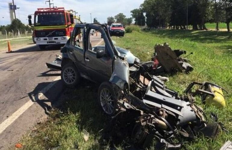 Imagen de Cuatro jóvenes murieron en un choque frontal en la ruta 9