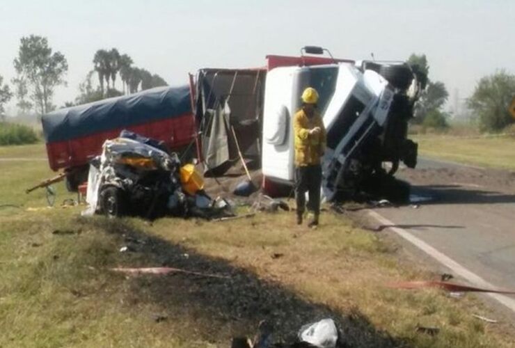 Imagen de Tres personas murieron tras un accidente en la ruta 34