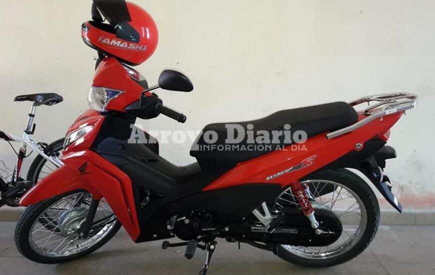 La primera vez. Carlina dijo que es la primera vez que iba en moto al gimnasio.