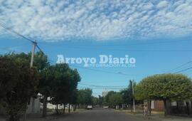 Imagen de Las nubes pasan y no traen agua