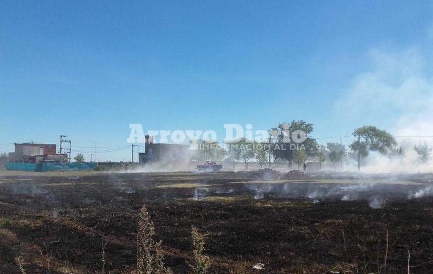 Imagen de Incendio alertó a vecinos y llamaron a los bomberos