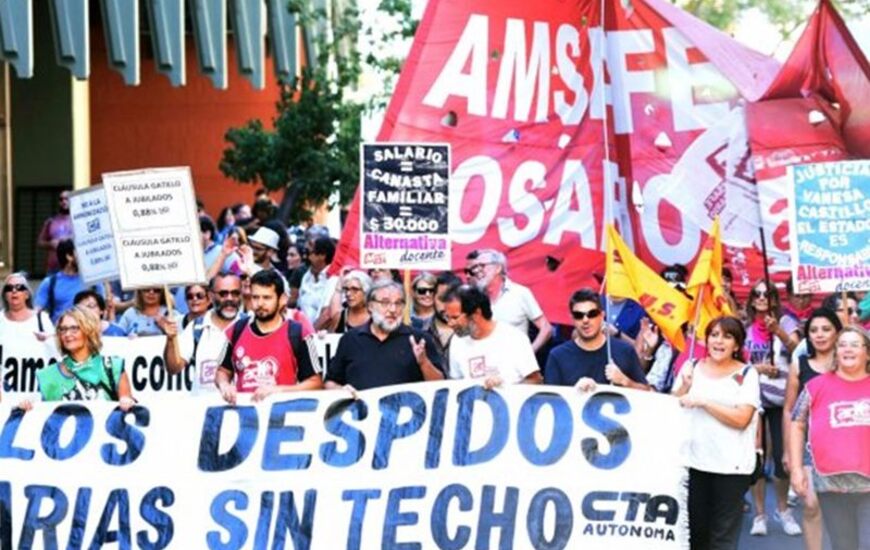 El gremio de los docentes exige una suba salarial cercana al 20 por ciento de inflación "real" para este año y otras reivindicaciones.