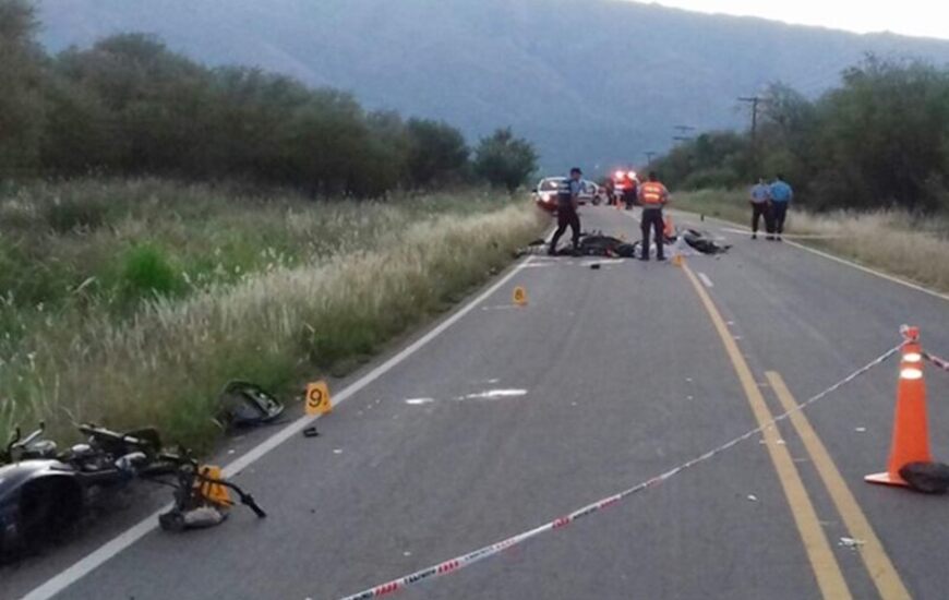 Tragedia. Tres muertos tras un triple choque de motos en Traslasierra.