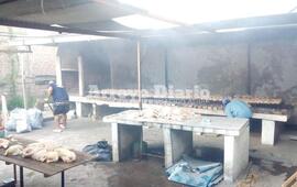 Así arrancaban. Los asadores Molina y Rommannazzi en los parrilleros del Salón Dorado.