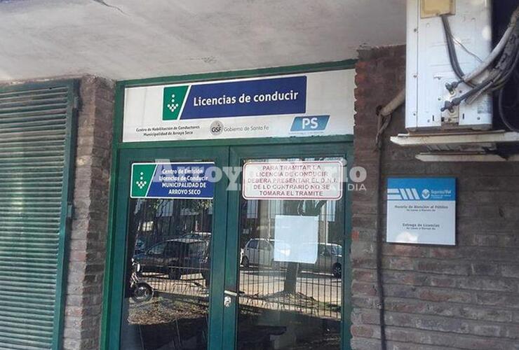 El lugar. Las oficinas de Tránsito funcionan en Rivadavia al 1100.