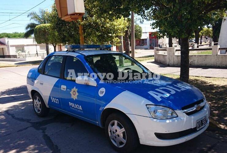 En la base. La unidad recientemente llegada, ya está en la comisaría.