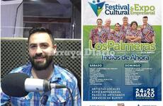 En la portada. El Secretario de Cultura Franco De Cristófano y el anuncio del Festival.