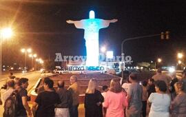Imagen de Acceso sur renovado: qued&oacute; inaugurada la nueva iluminaci&oacute;n en El Cristo