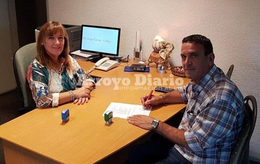 En la foto. Carina Clemente junto a Sergio Gaudio.