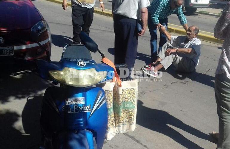 Esta mañana. El accidente ocurrió a las 11:10 de este jueves. Foto: Jorge Alberto Cuello.