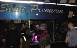 Imagen de Decomisan mercadería de contrabando por 3 millones de pesos de un colectivo